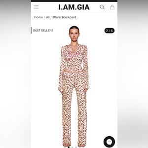 I am Gia leopard set